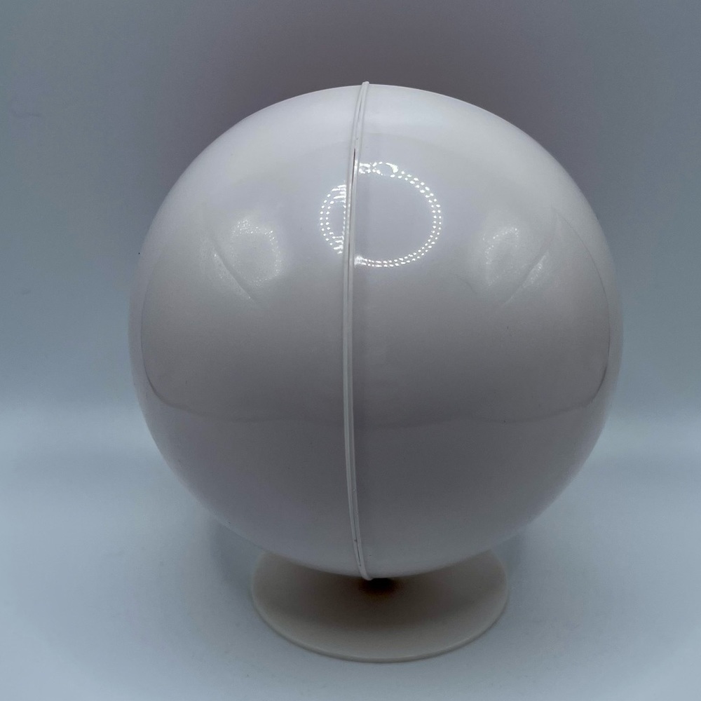 Miniature 1:12 Mid Century Modern Ball Chair, Egg Chair Iconic Design Mini - Picture 4 of 5
